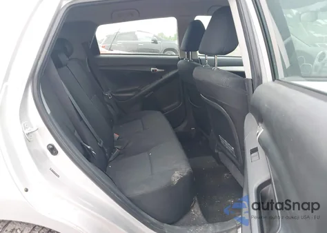 2009 Toyota Matrix S z USA, uszkodzony, nr VIN 2T1LE40E29C005012